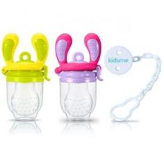 The Kidsme Food Feeder available at http://www.kidsmebaby.com/en/ and on Amazon.com. Pack these silicone pouches with chunks of fruit or ice cubes and watch your teether safely chomp to their gums delight.
